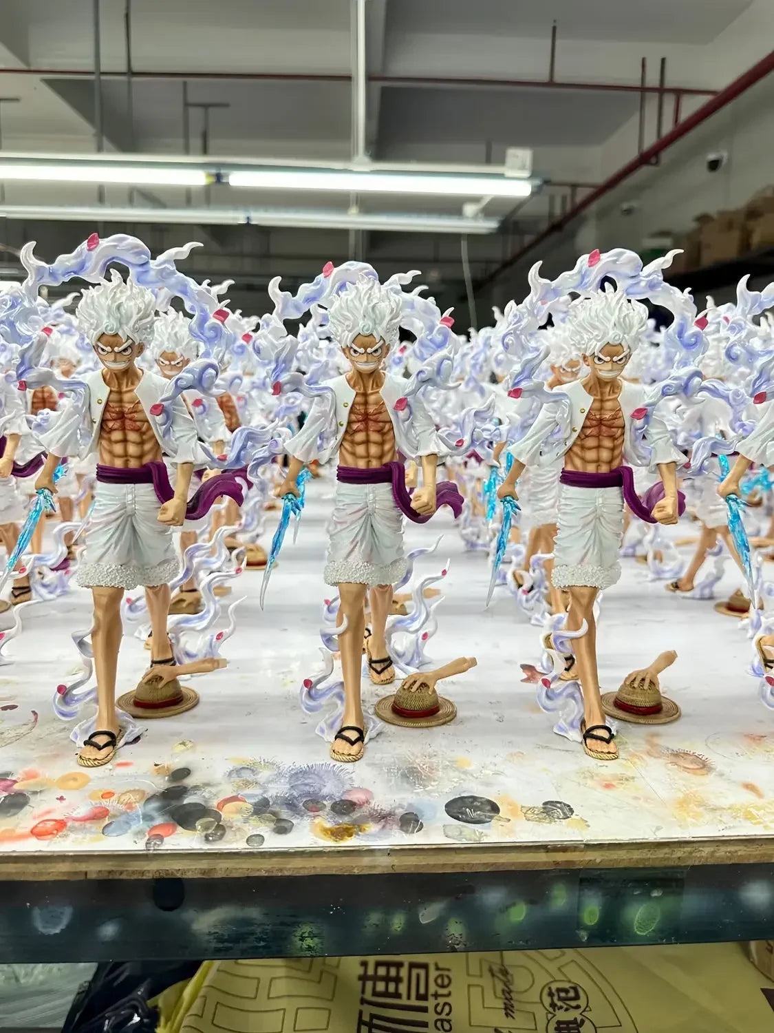 23cm Luffy x Nike GK Figure - Image 4